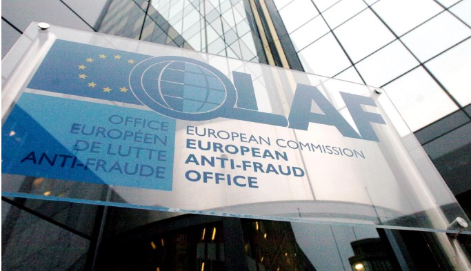 Pour une fois on peut profiter de ces "fameuses lois" protégeant le consommateur